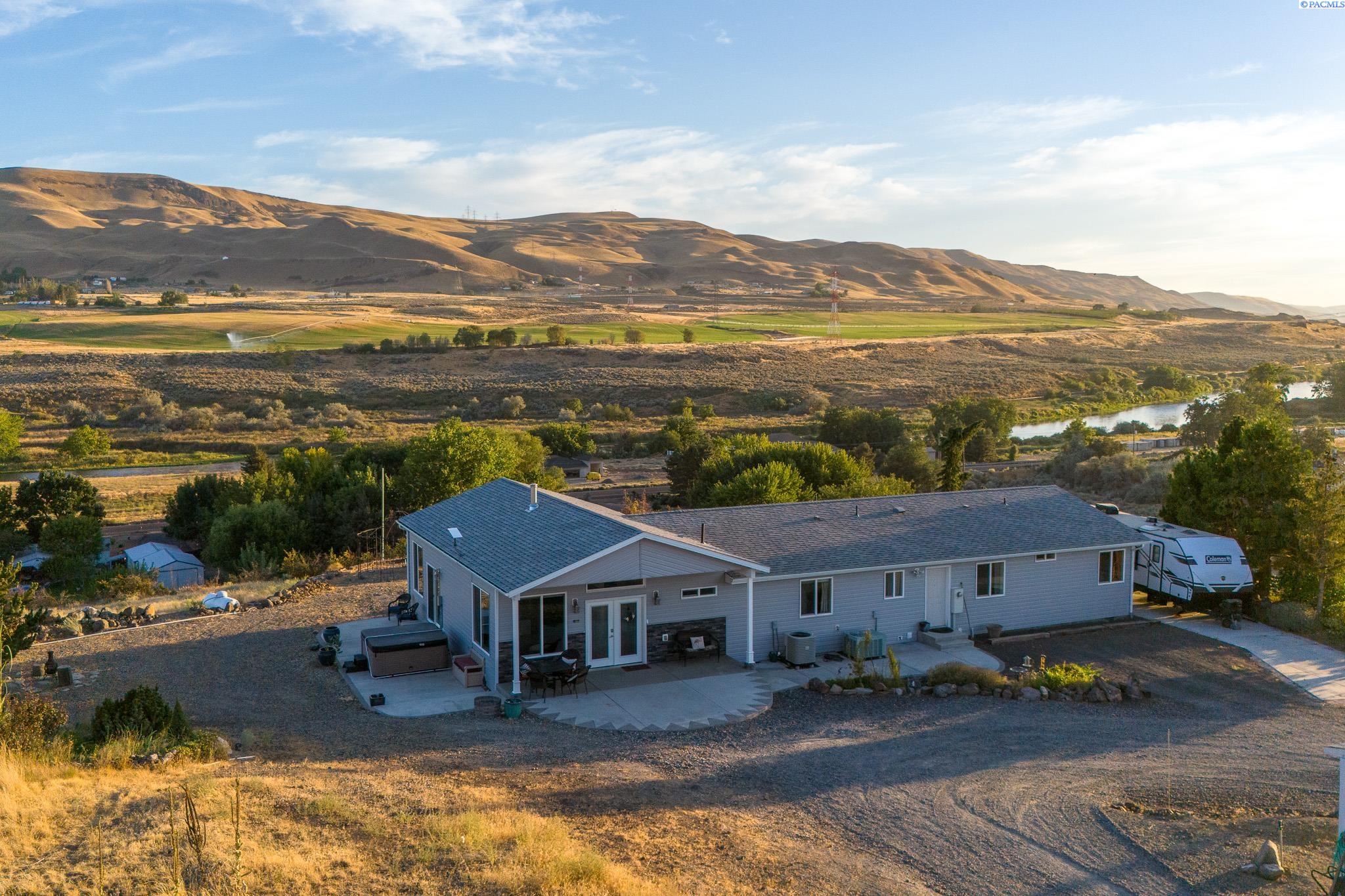 19903 W Corral Creek Rd.