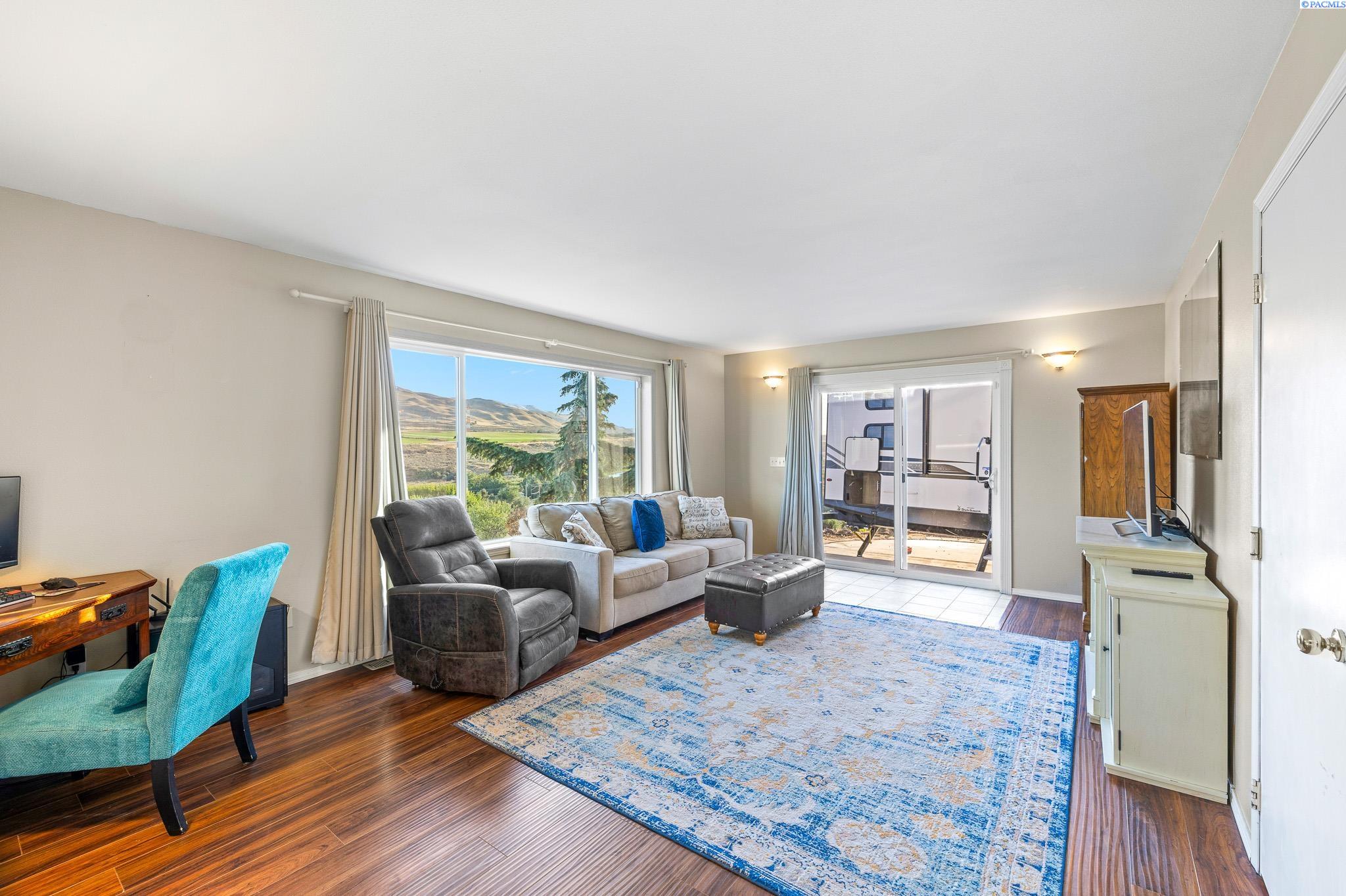 19903 W Corral Creek Rd.