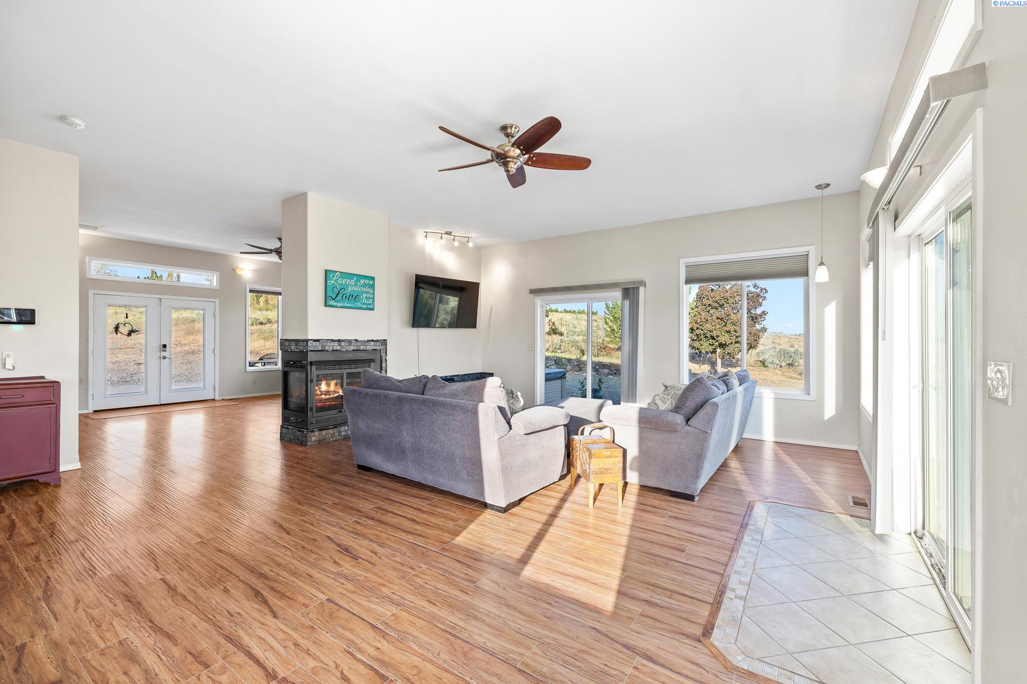 19903 W Corral Creek Rd.