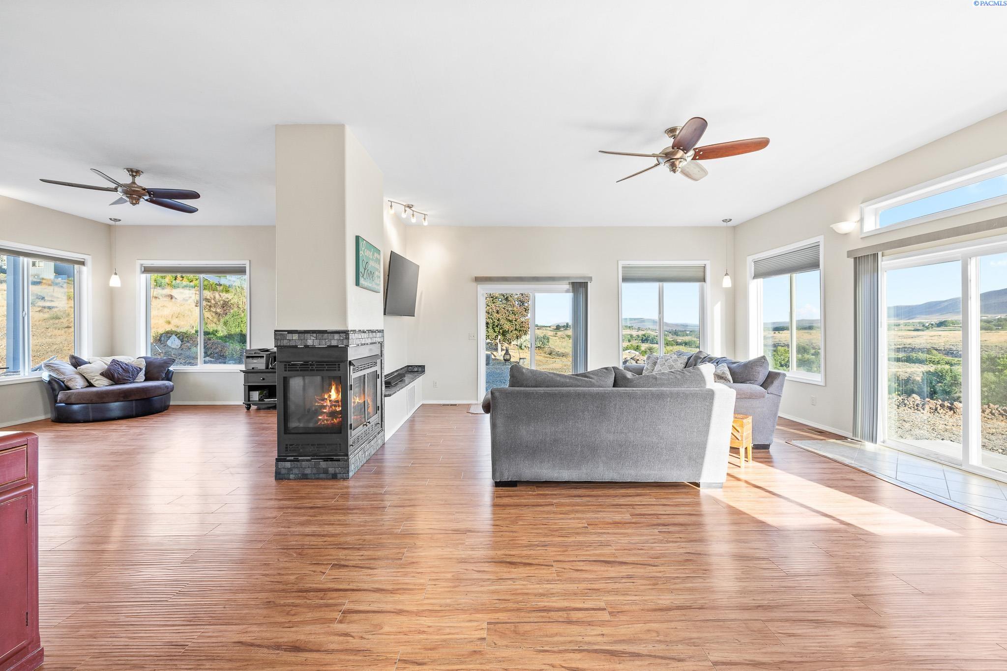 19903 W Corral Creek Rd.