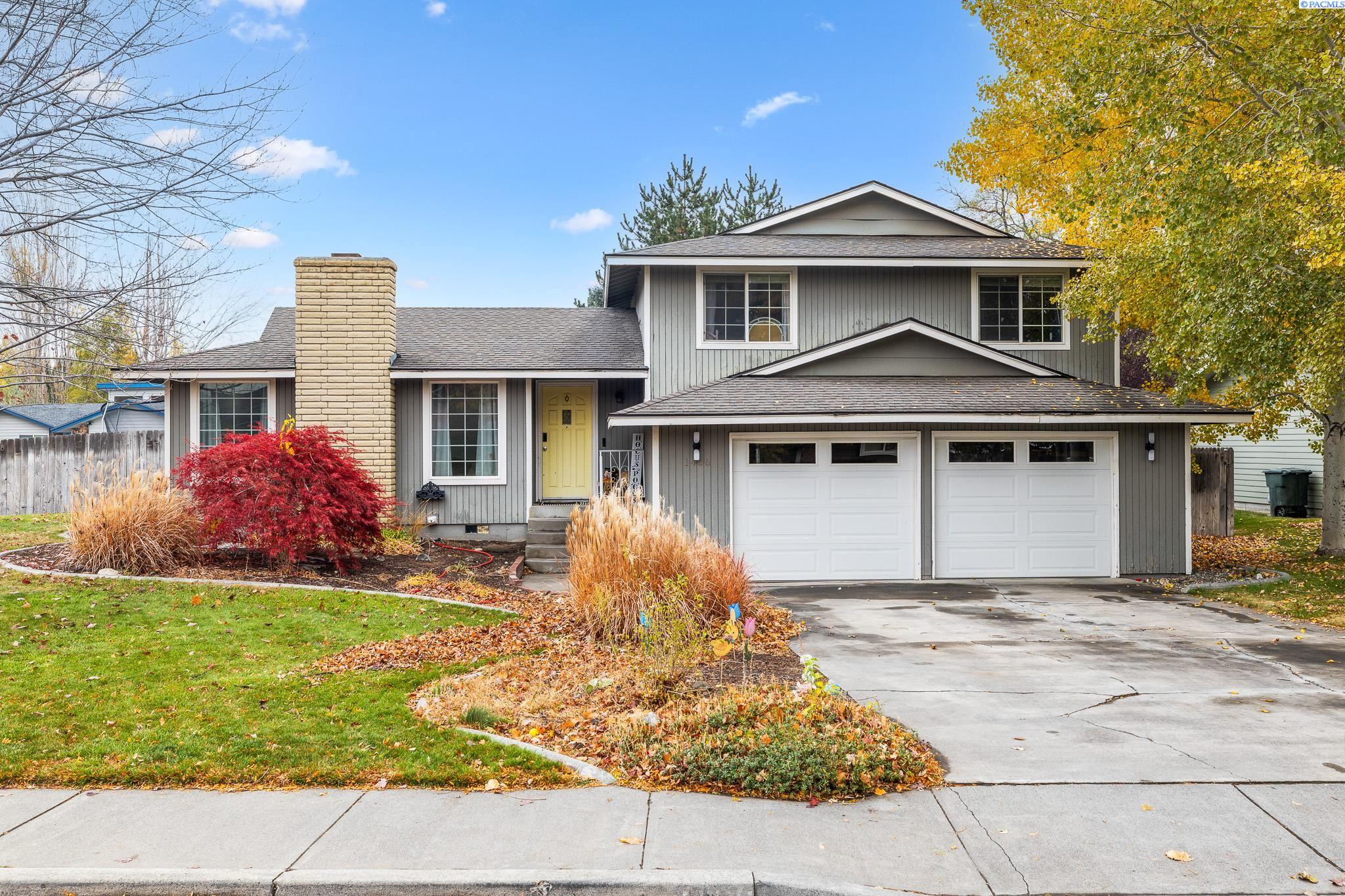 1466 Rimrock Ave.