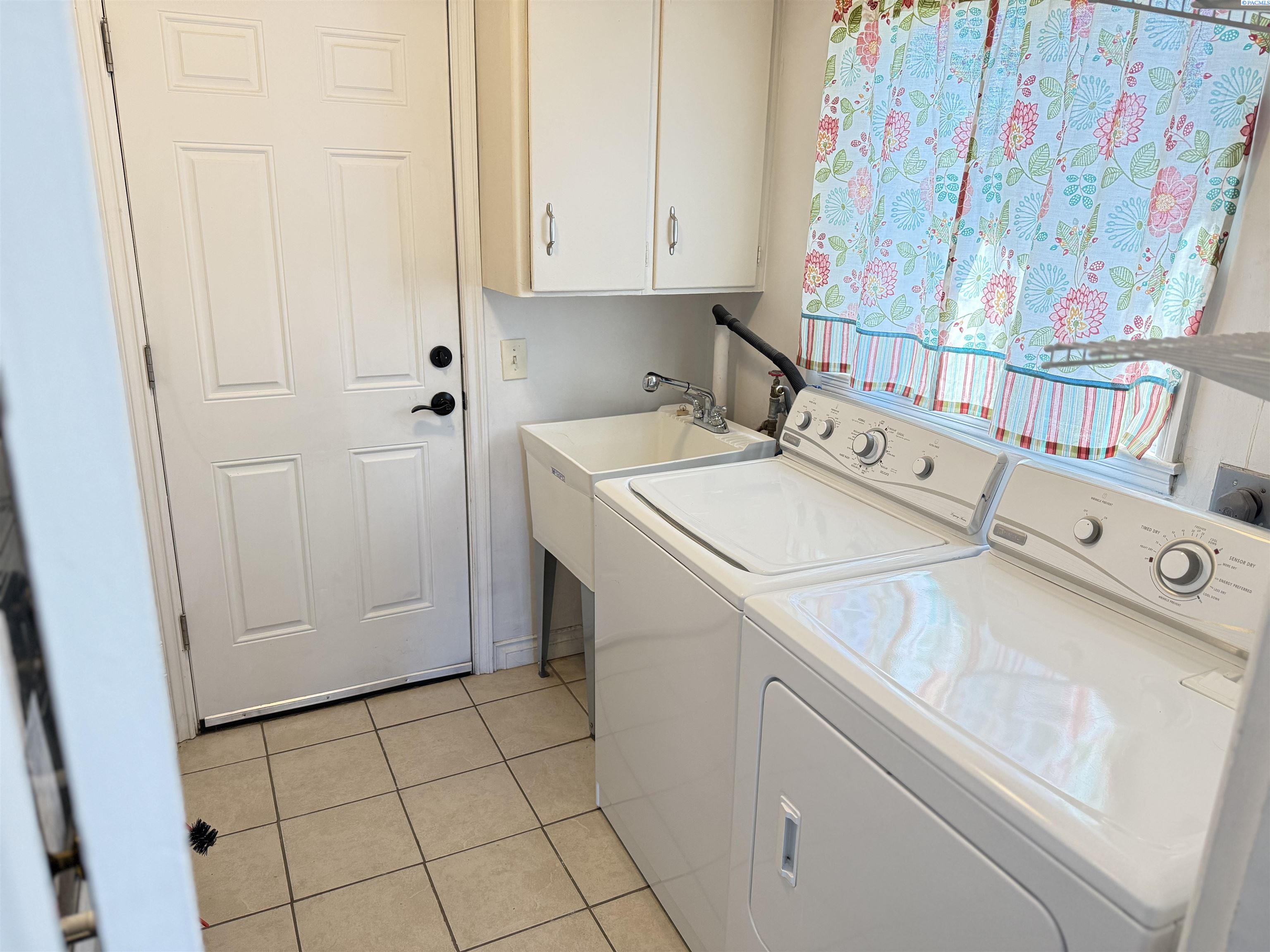 1604 Thayer Dr.