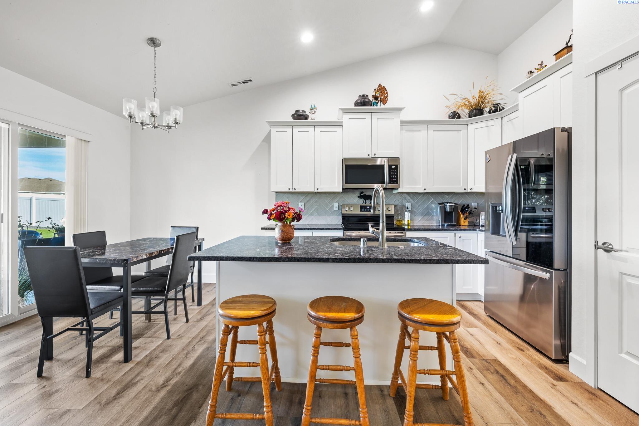 1712 Kendall Rd.