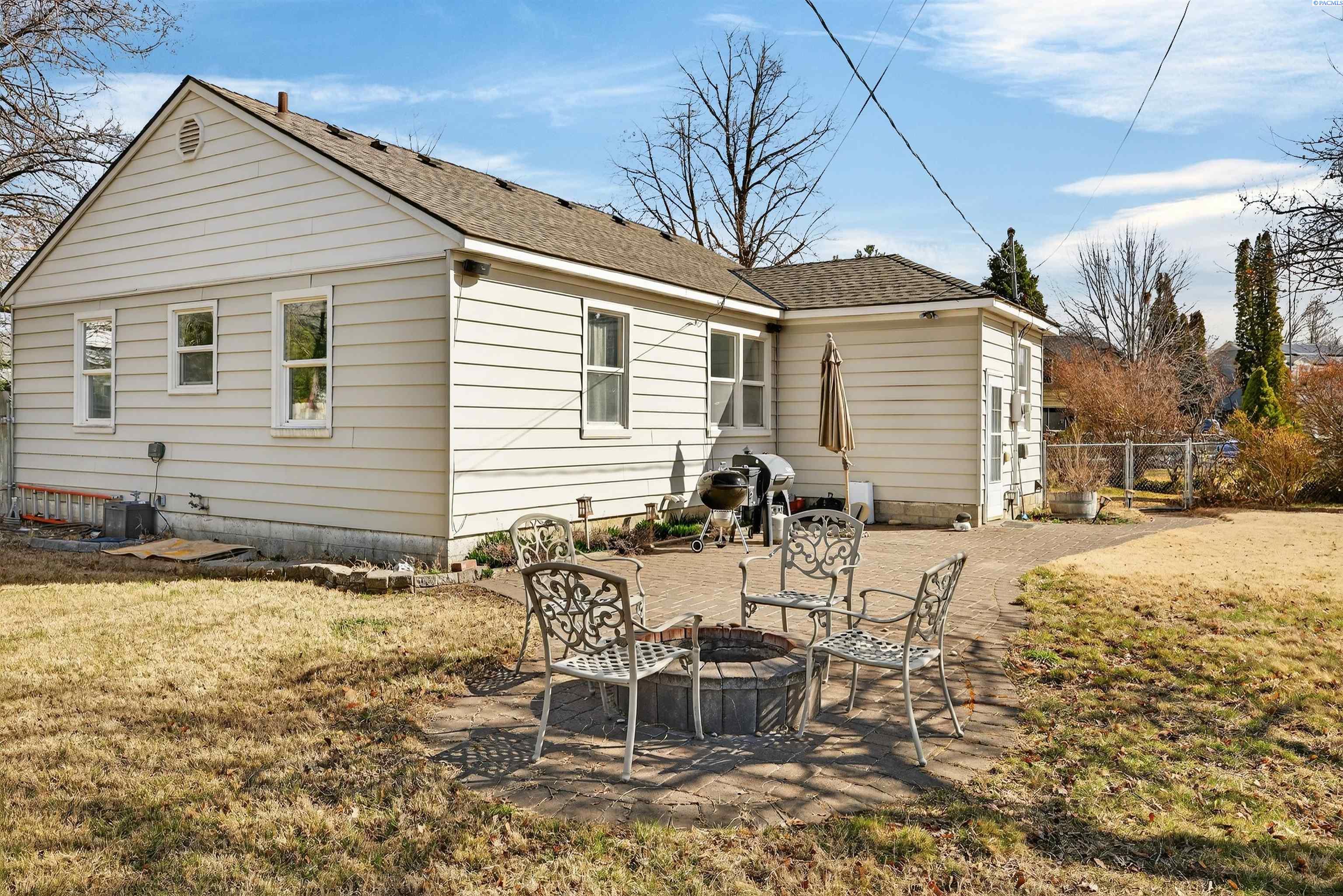 221 Douglass Ave.