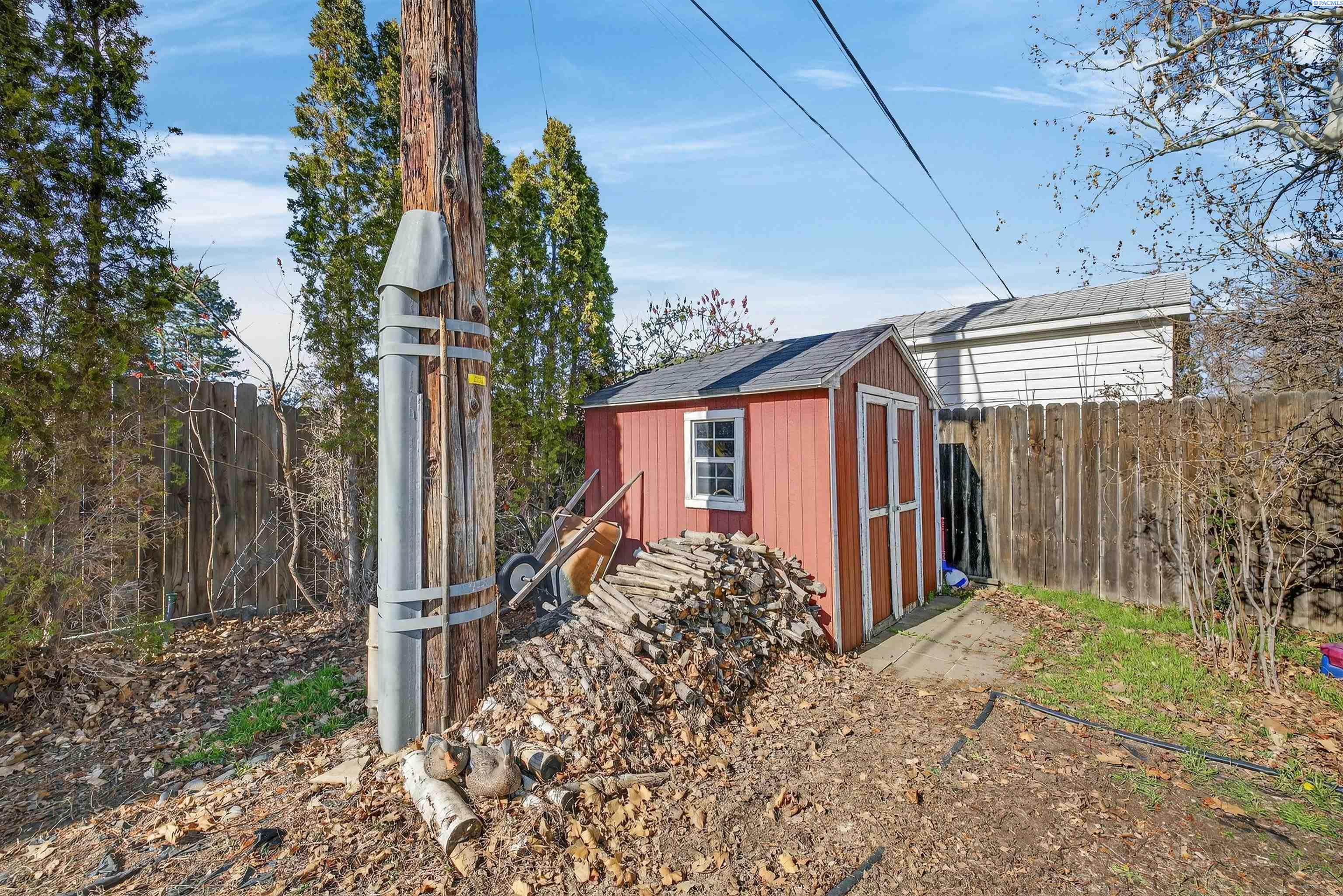 221 Douglass Ave.