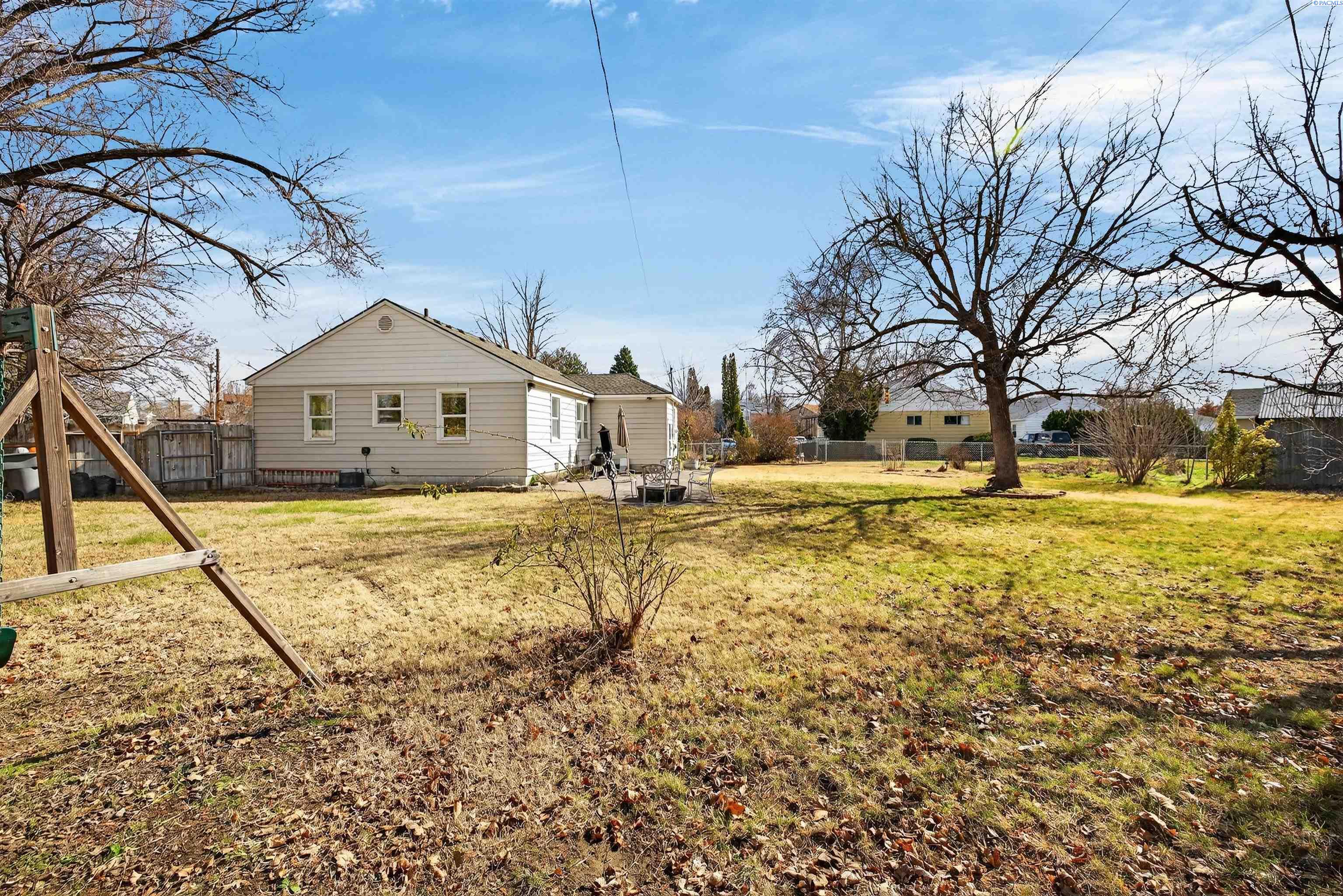 221 Douglass Ave.