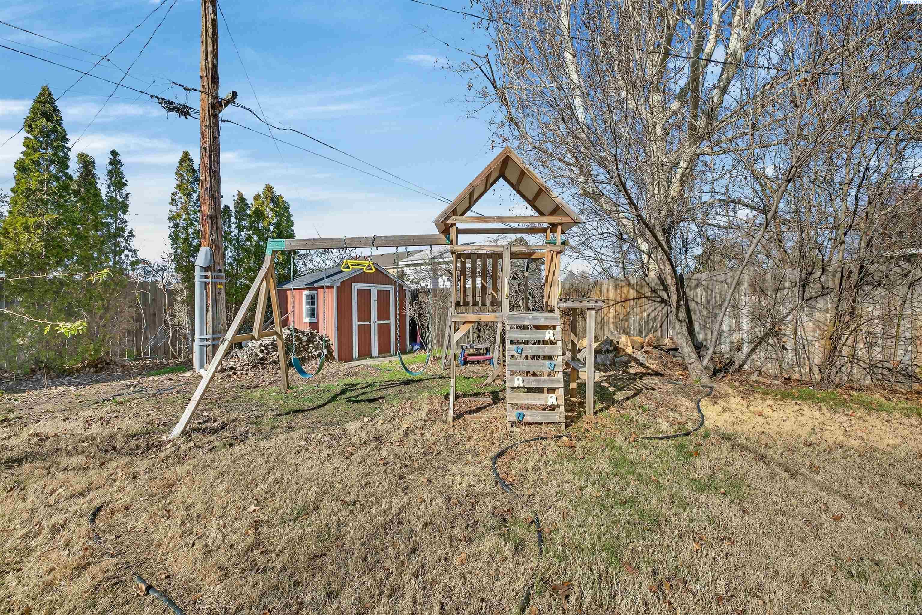 221 Douglass Ave.