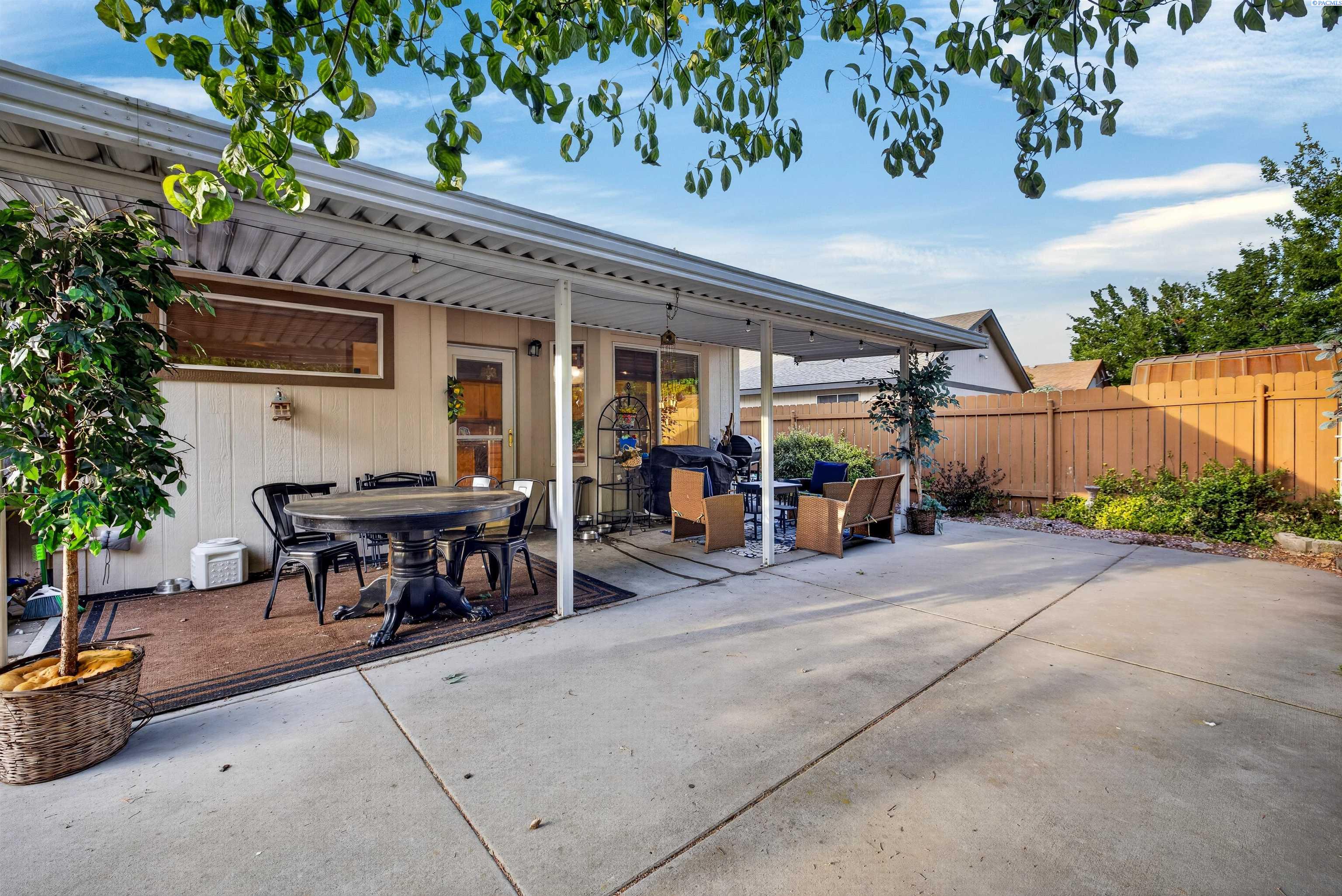 8823 Imnaha Ct.