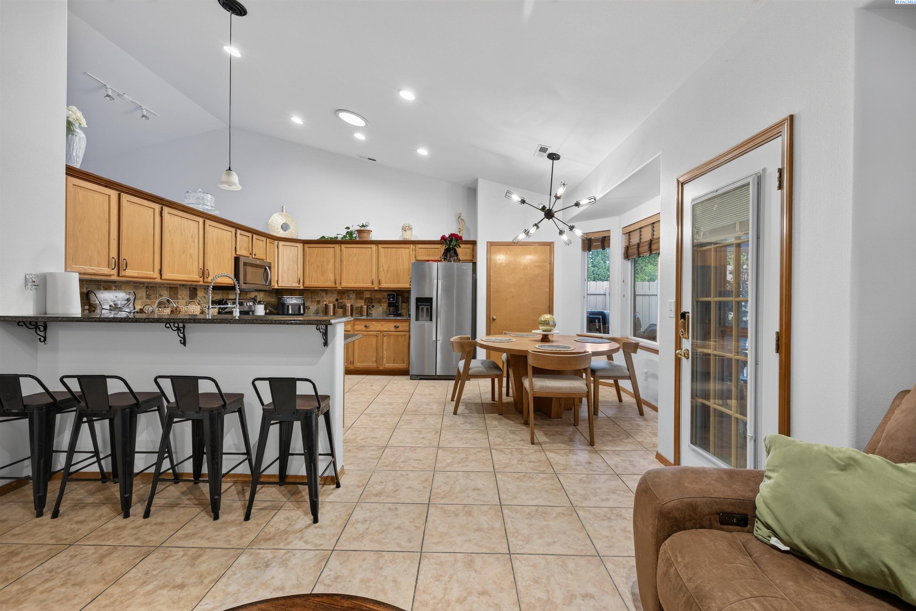 8823 Imnaha Ct.