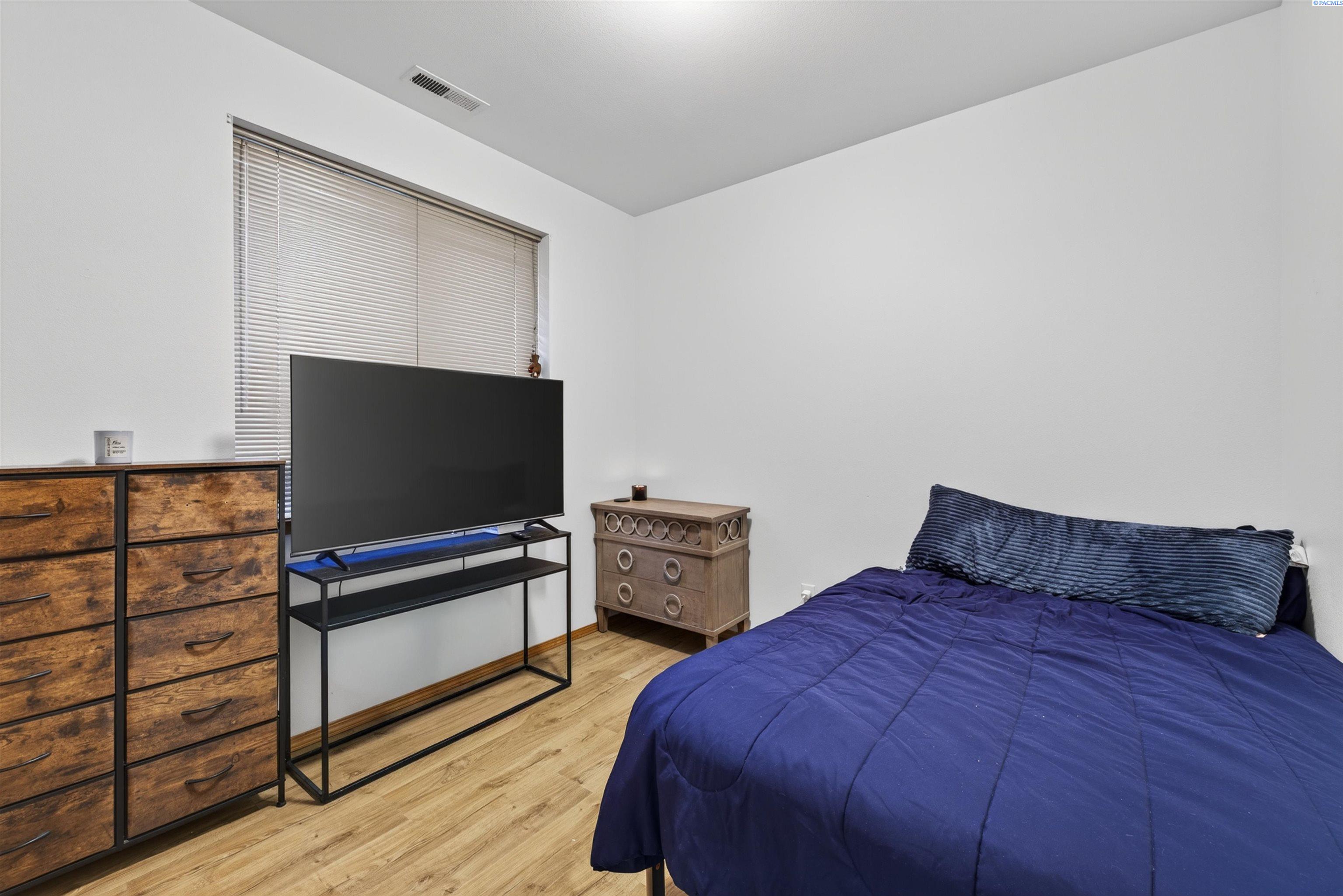 8823 Imnaha Ct.
