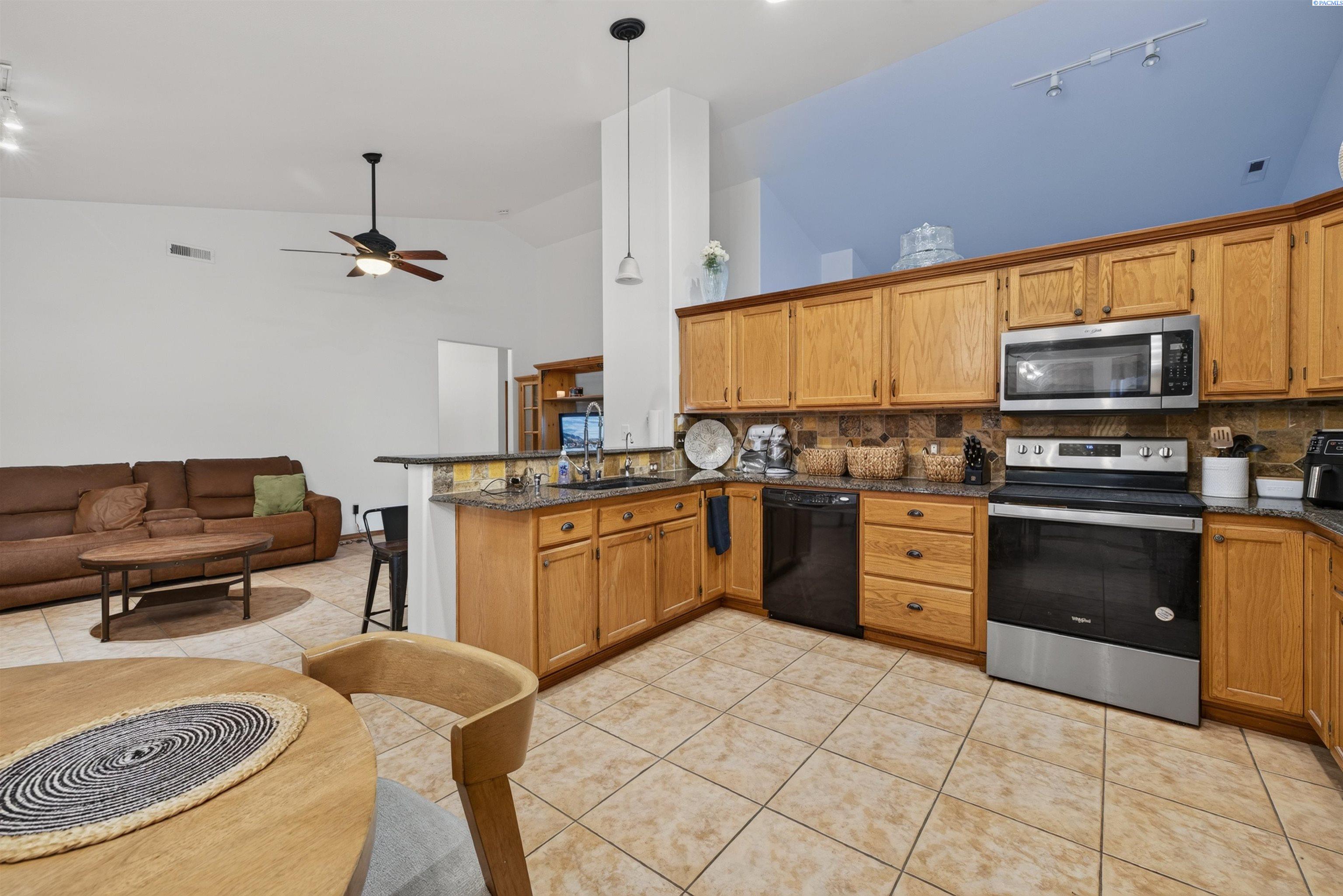 8823 Imnaha Ct.