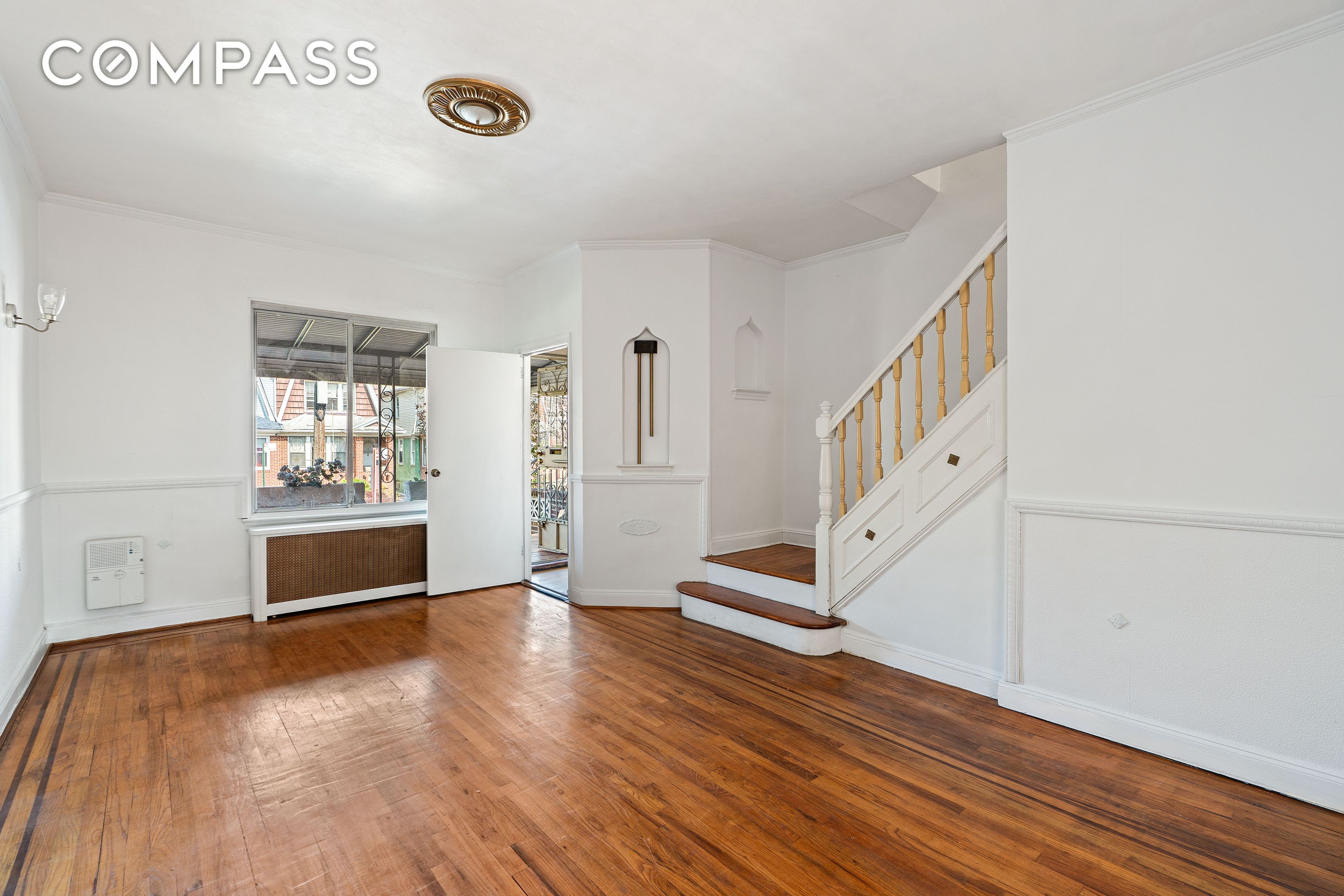 536 E 43rd Street