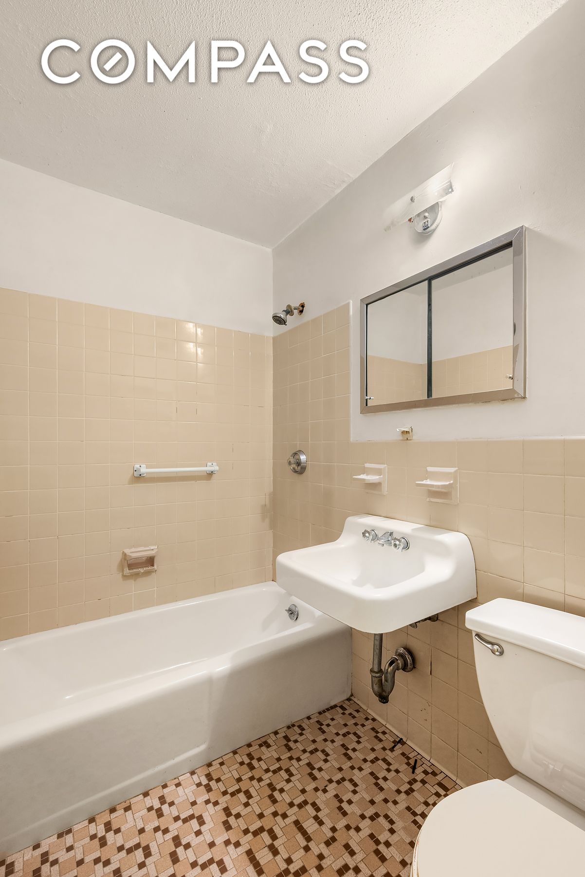 75 Henry Street 9G