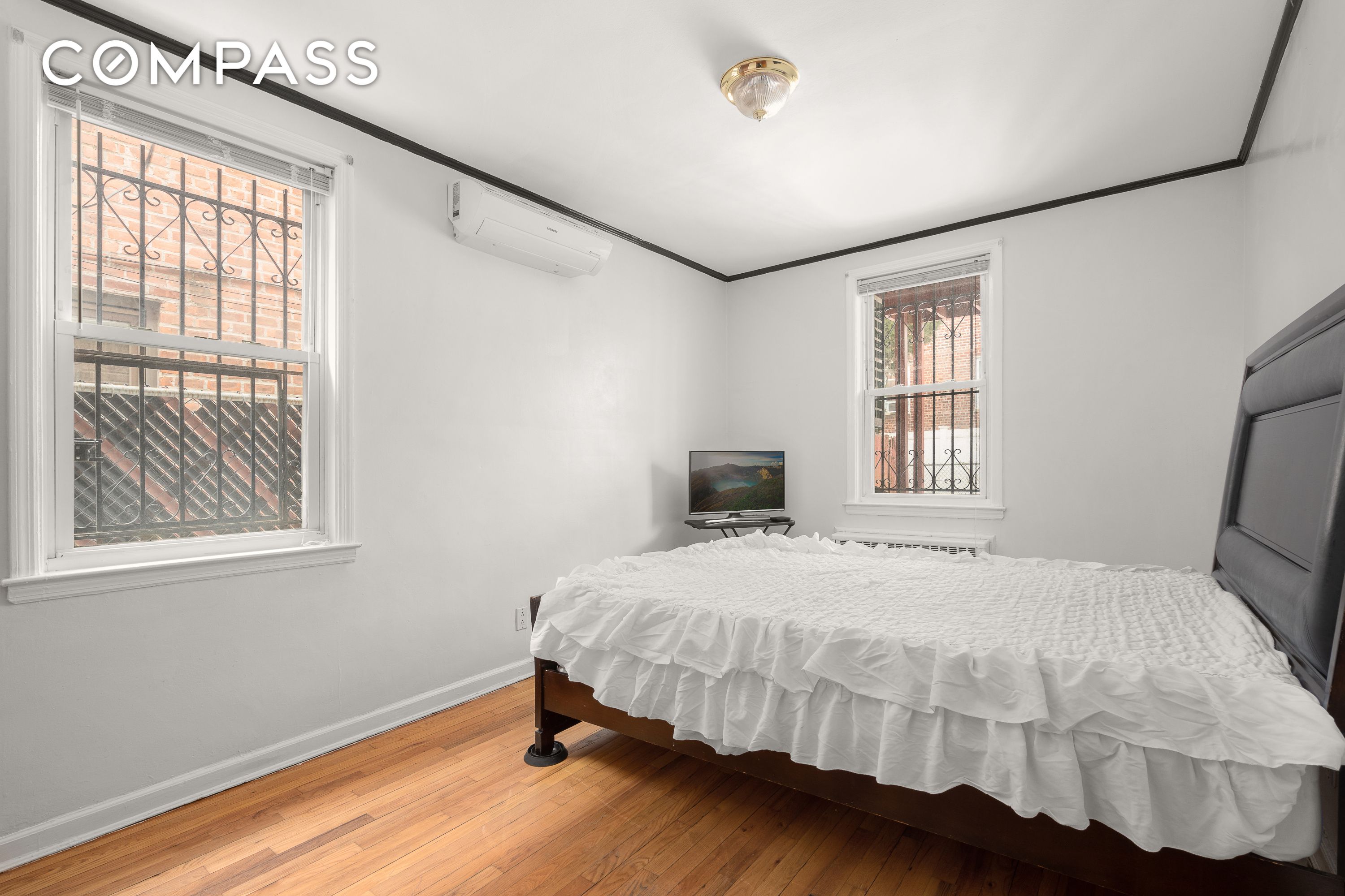 1268 E 52nd Street