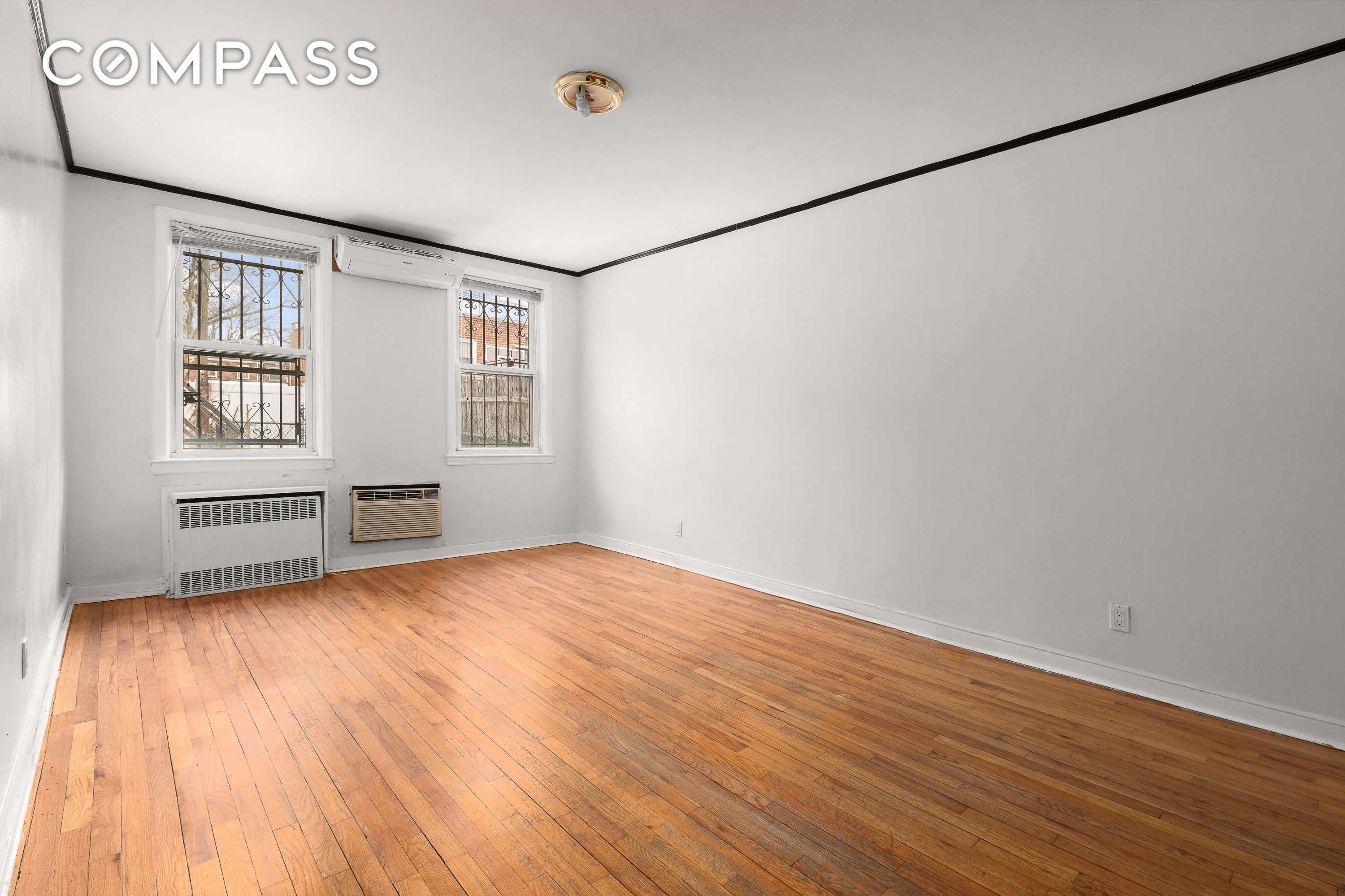 1268 E 52nd Street