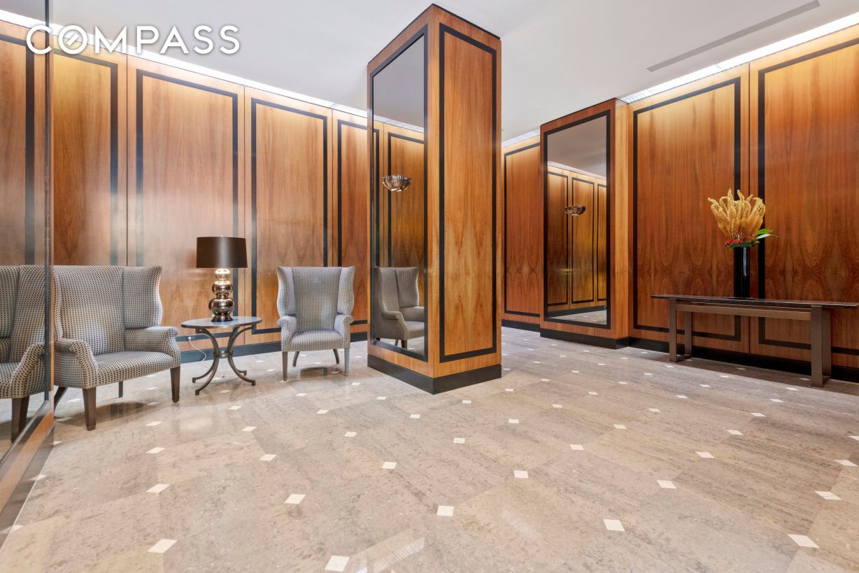 300 E 74th Street 20E