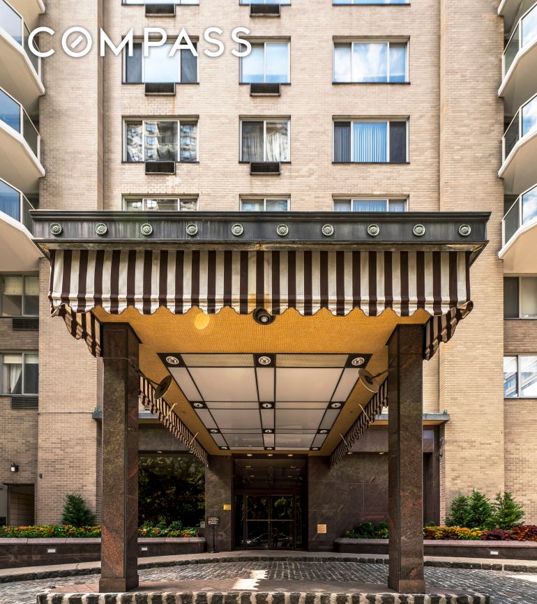 300 E 74th Street 20E