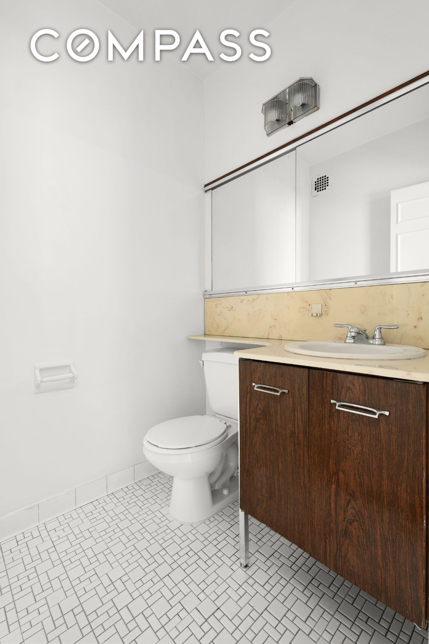 300 E 74th Street 20E
