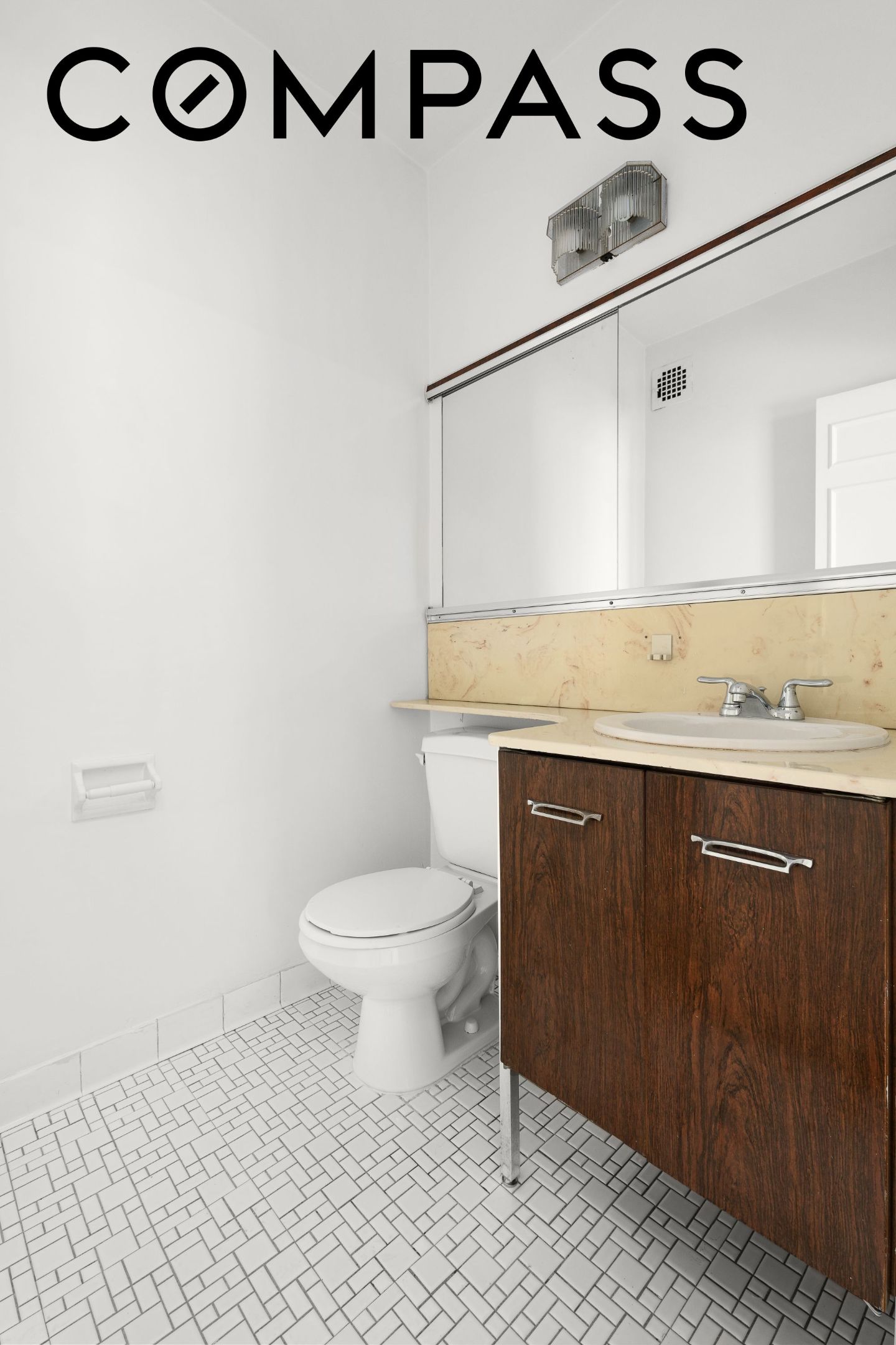 300 E 74th Street 20E