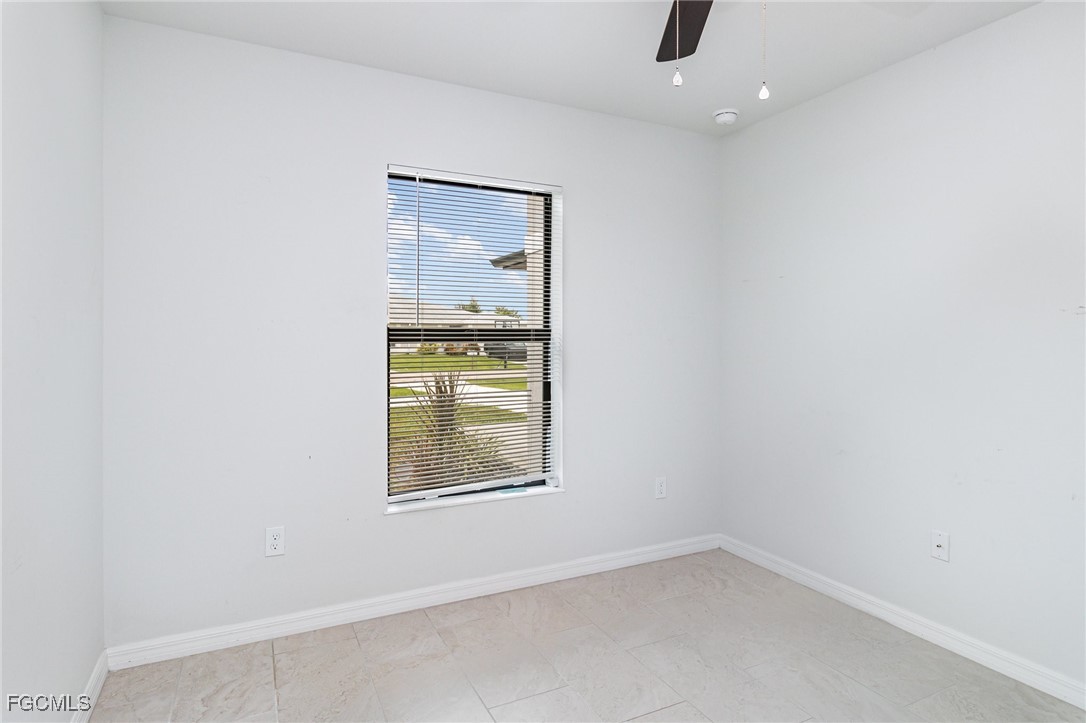 507/509 SW 8th PL