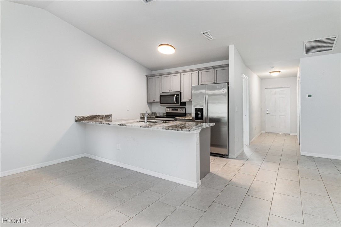 507/509 SW 8th PL