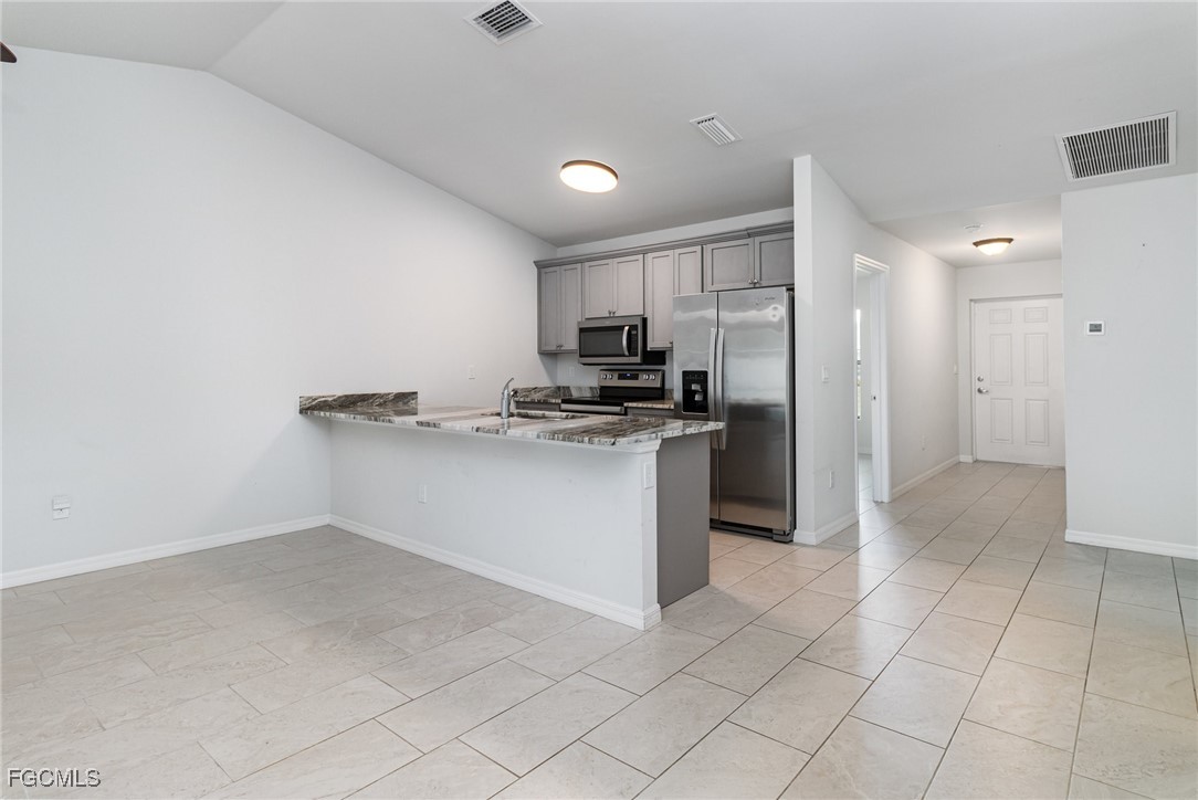507/509 SW 8th PL