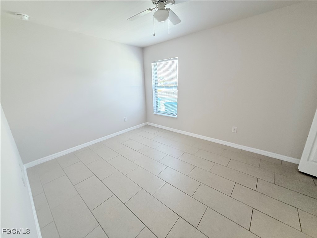 1403 Nelson RD N
