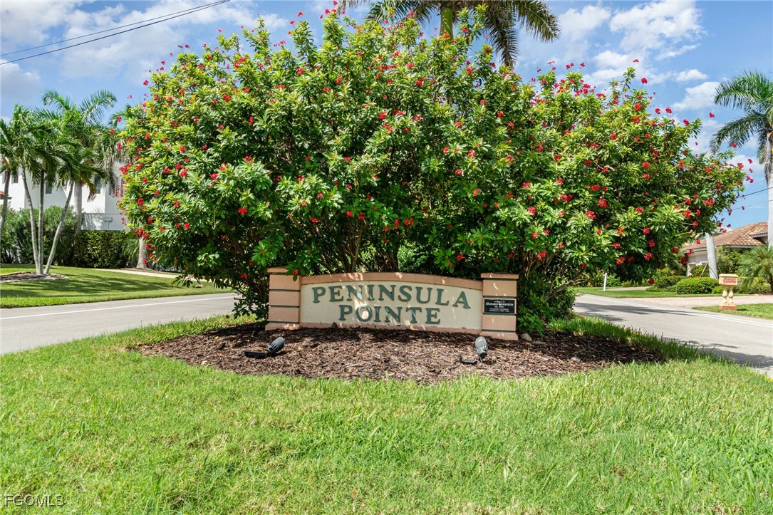 5323 SW 28th PL
