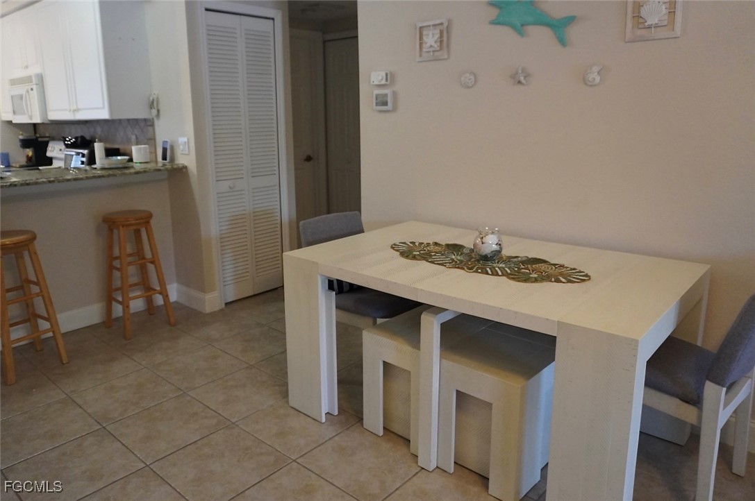 5214 Chiquita BLVD S 101B