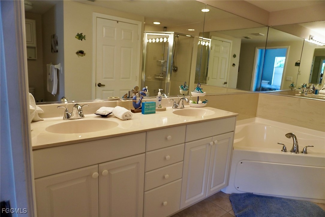 5214 Chiquita BLVD S 101B