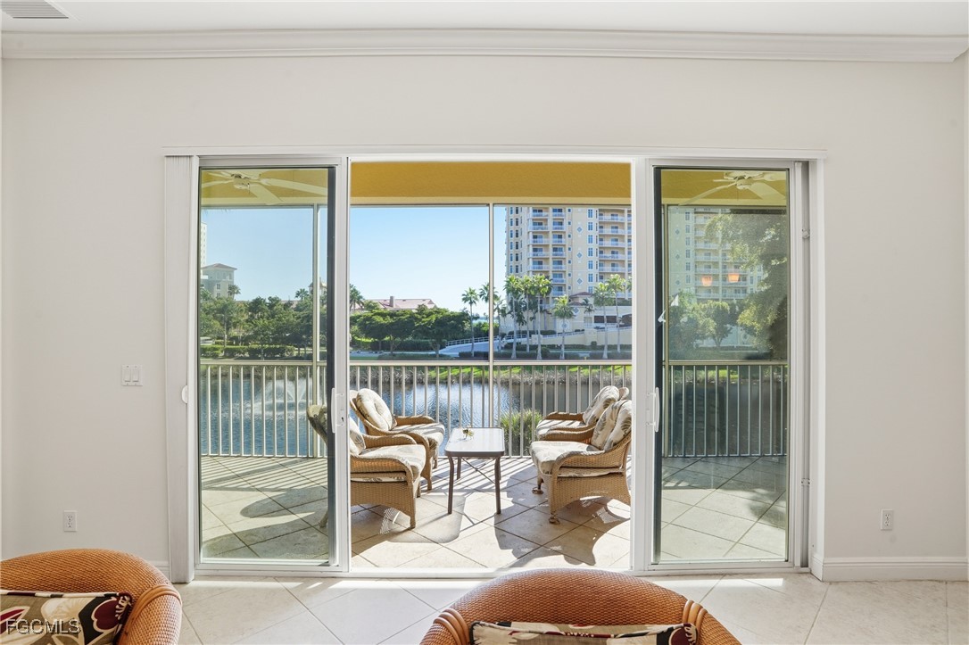 5957 Tarpon Gardens CIR 202