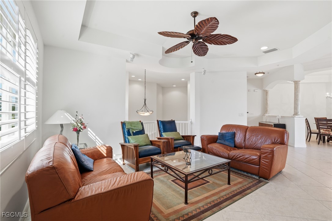 5957 Tarpon Gardens CIR 202