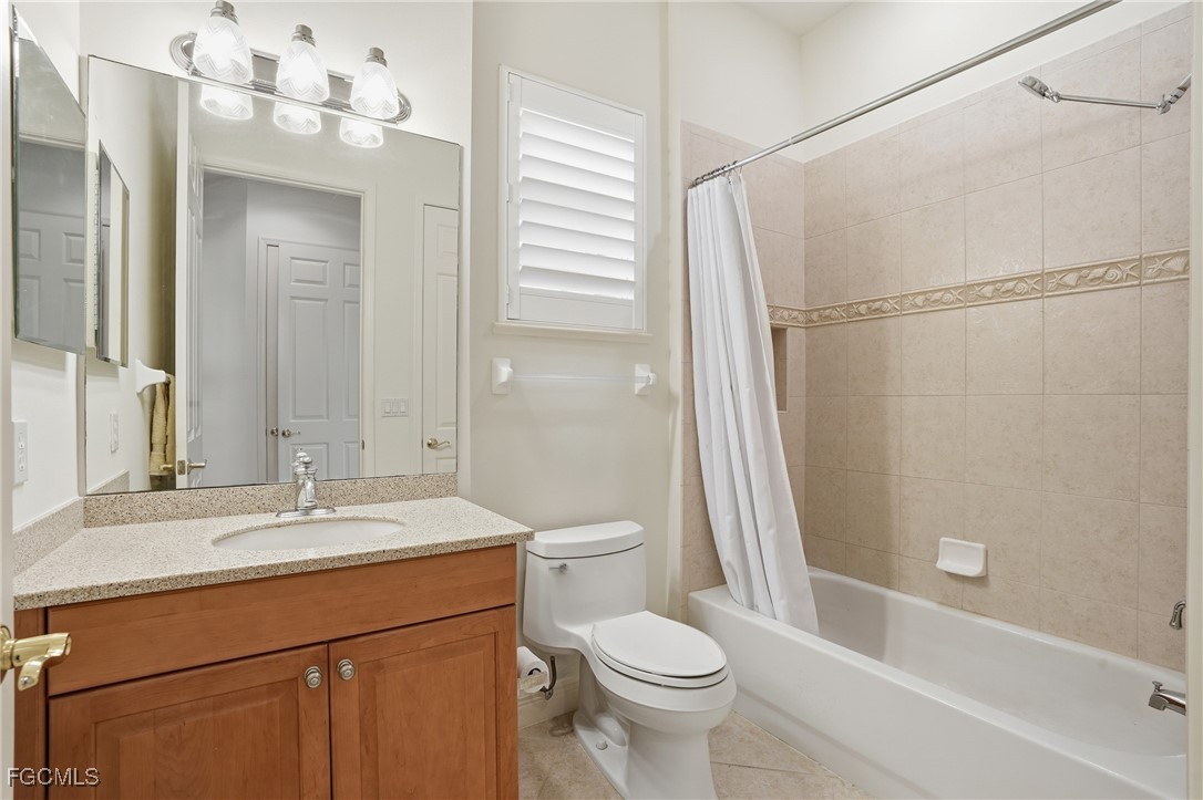 5957 Tarpon Gardens CIR 202