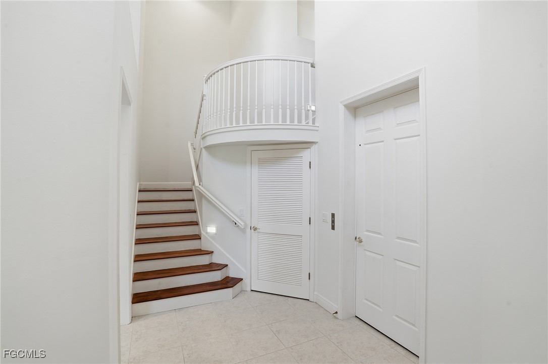 5957 Tarpon Gardens CIR 202