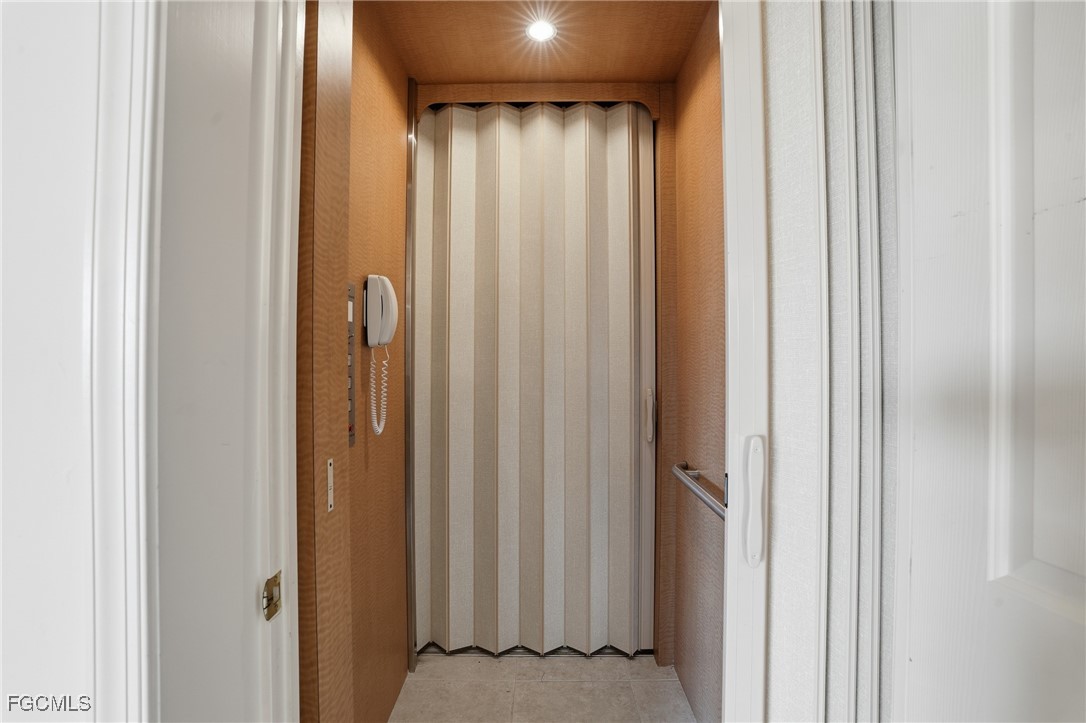 5957 Tarpon Gardens CIR 202