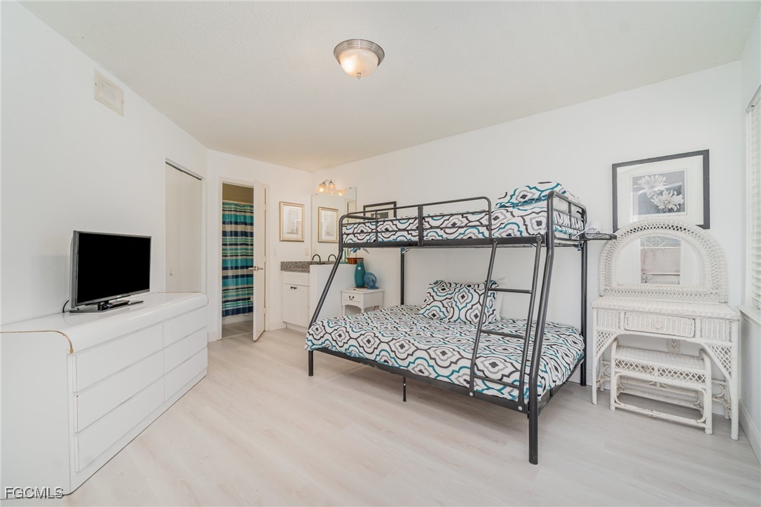 12640 Equestrian CIR 1908