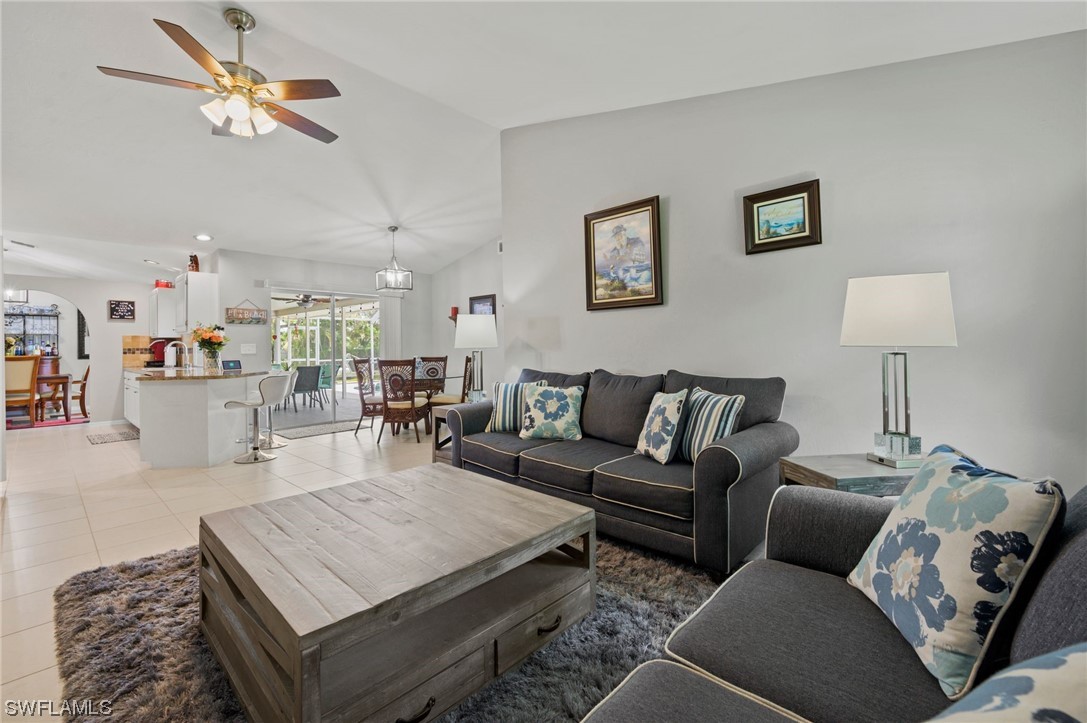 520 SW 21st Terrace