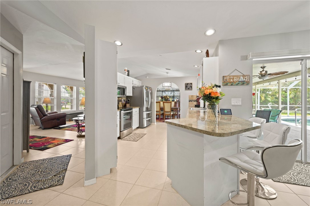 520 SW 21st Terrace