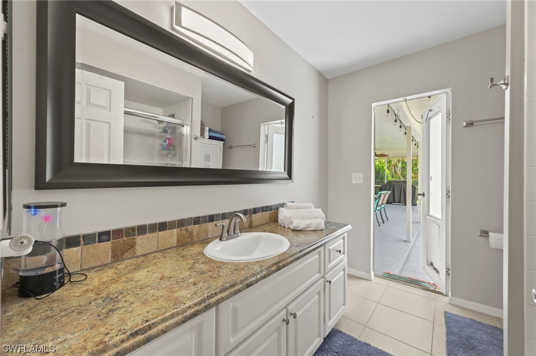 520 SW 21st Terrace
