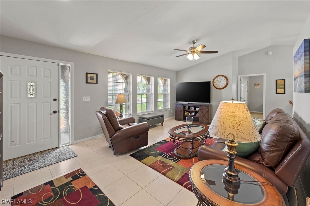 520 SW 21st Terrace