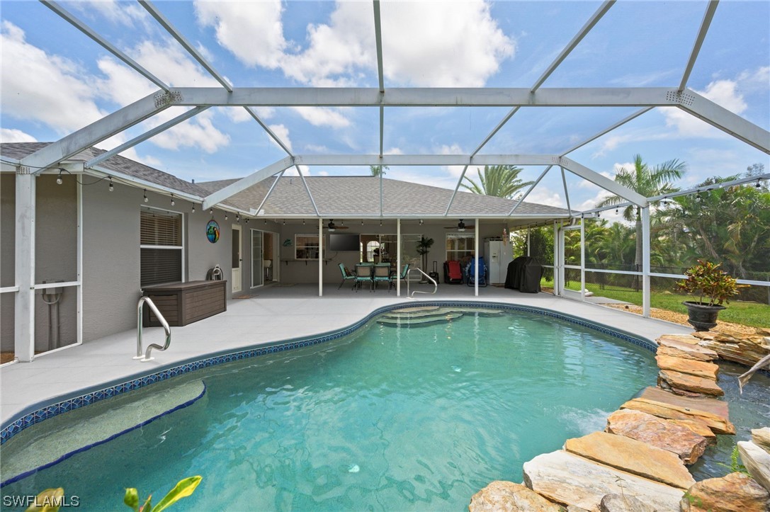 520 SW 21st Terrace