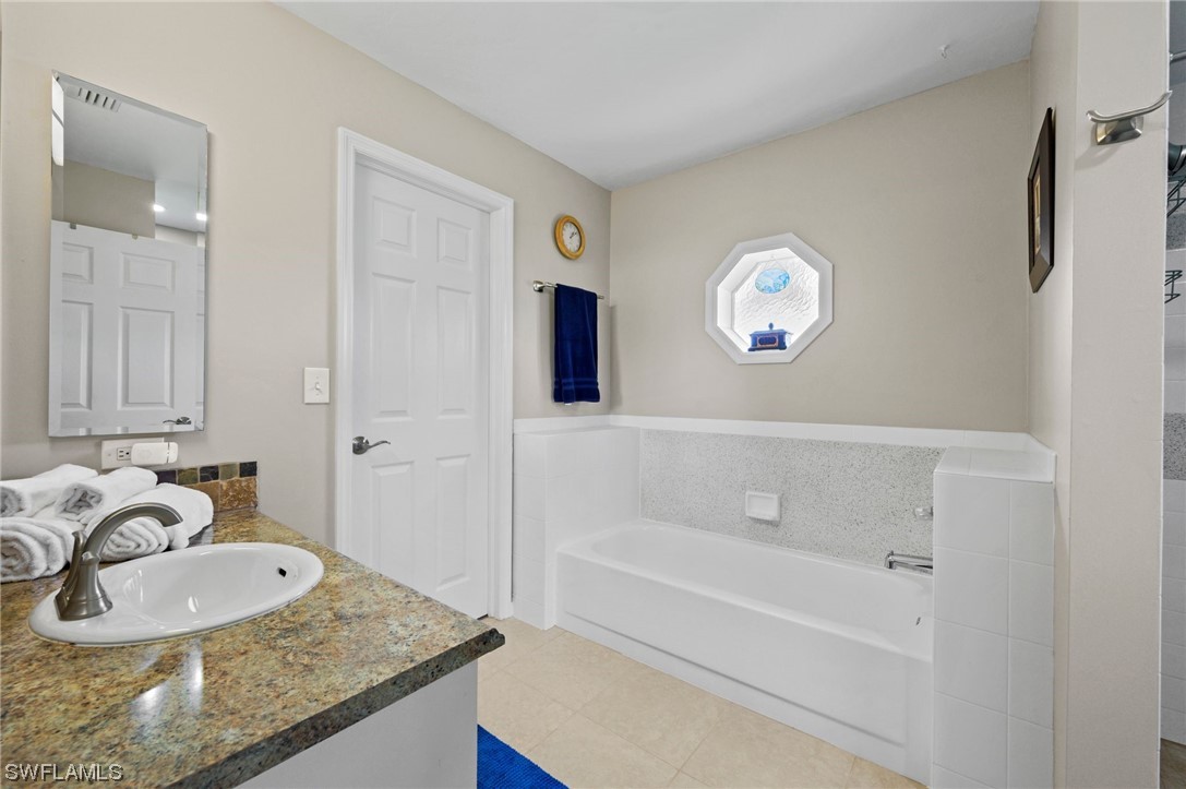 520 SW 21st Terrace