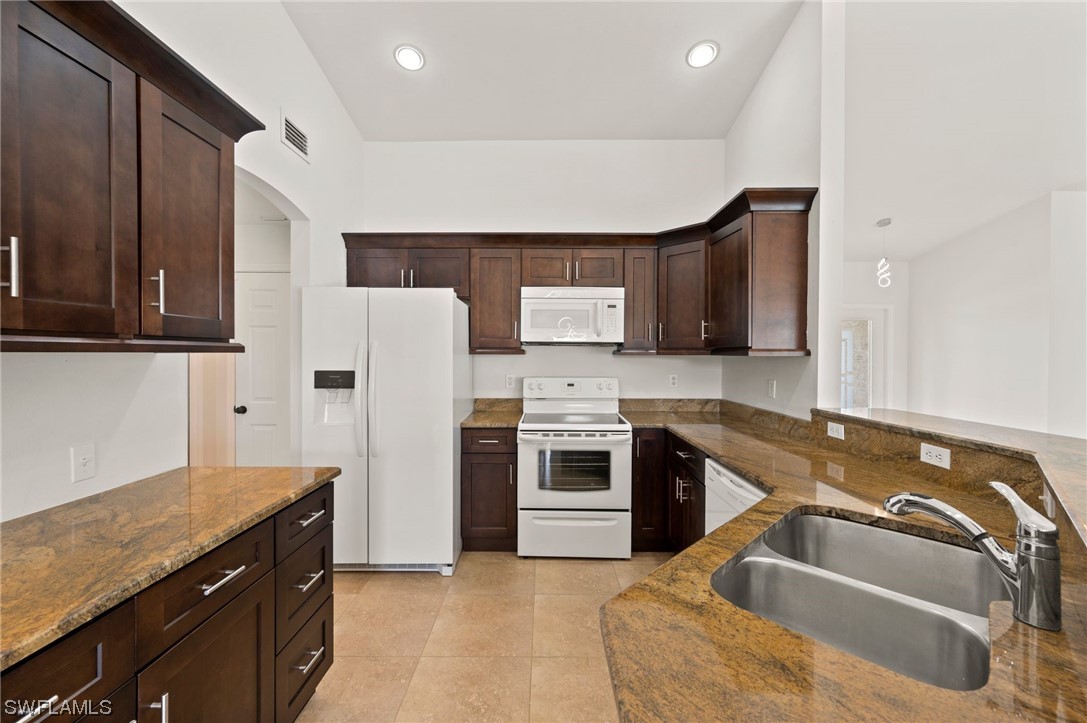 3127 SW 19th Place