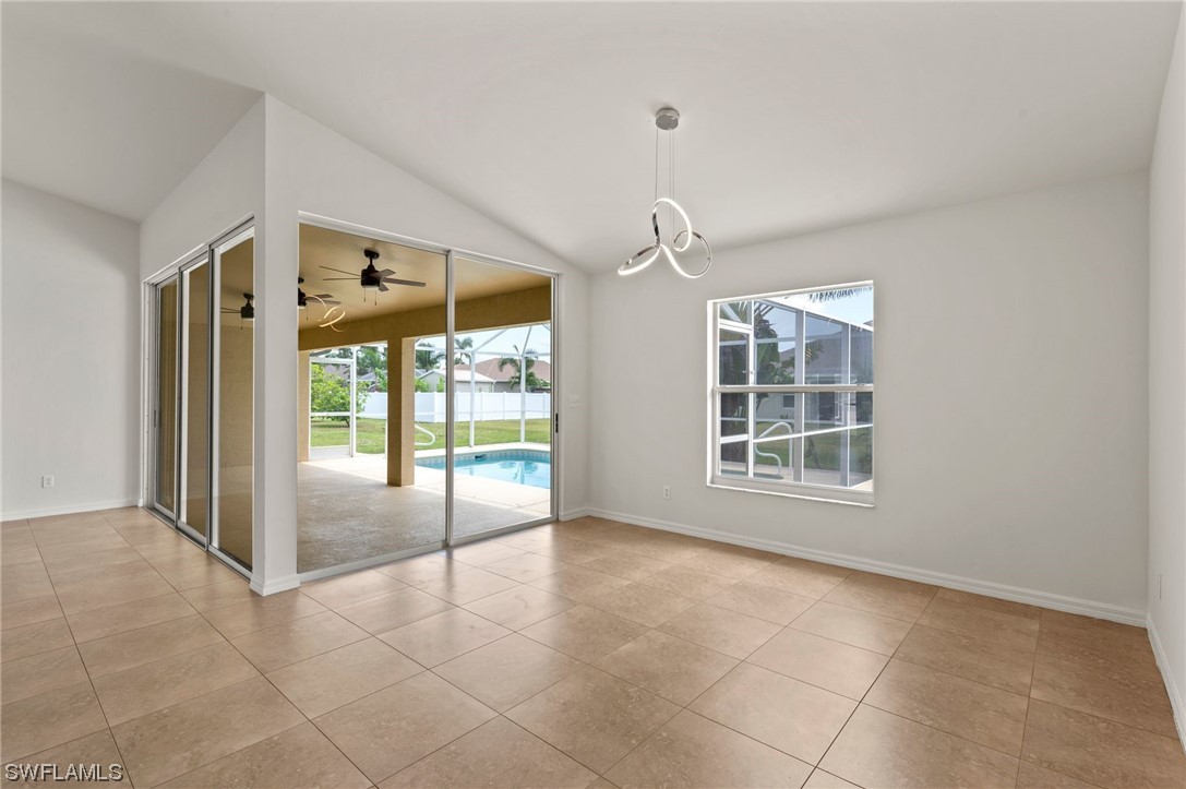 3127 SW 19th Place