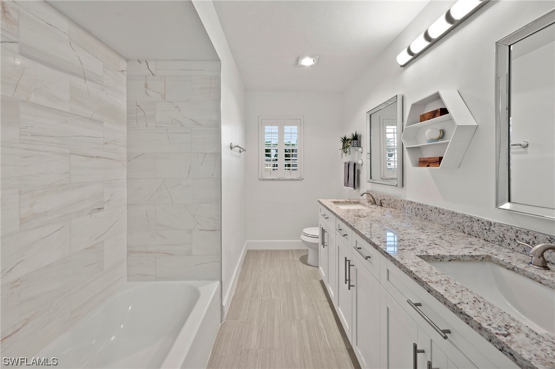 932 SW 52nd Street
