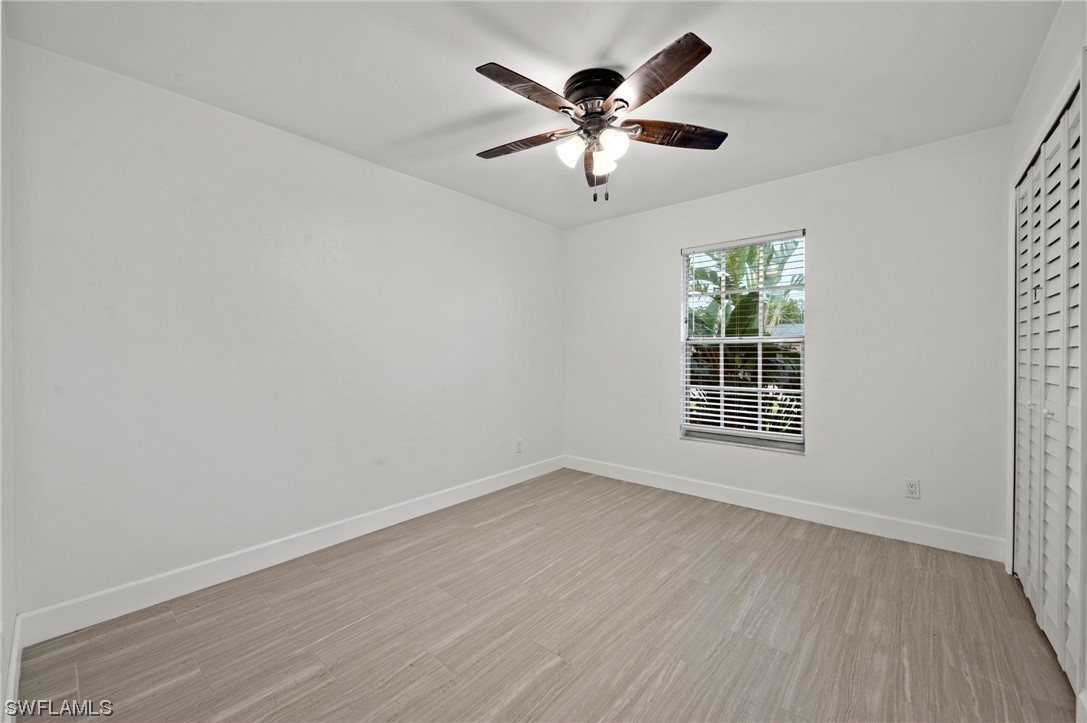 932 SW 52nd Street