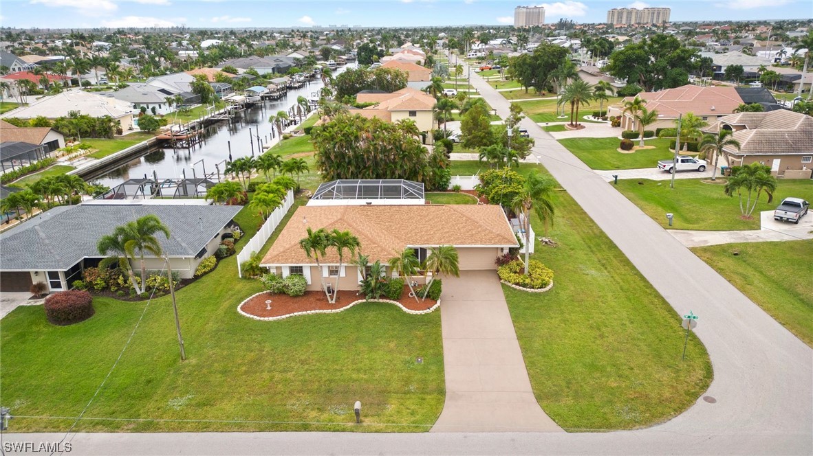 932 SW 52nd Street