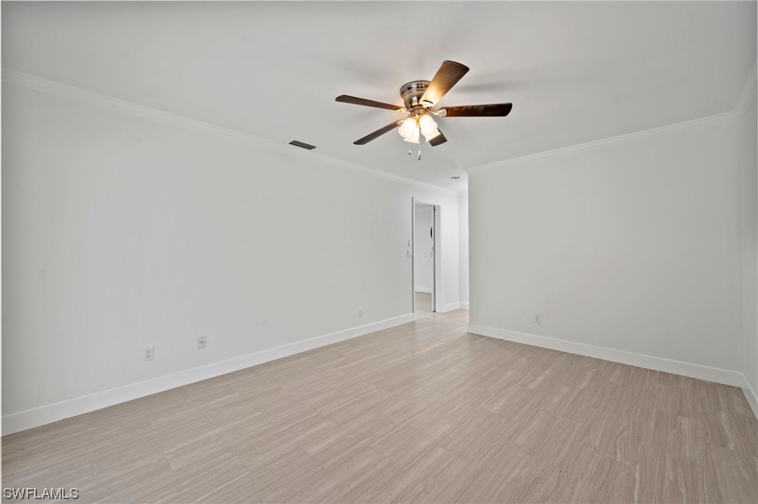 932 SW 52nd Street