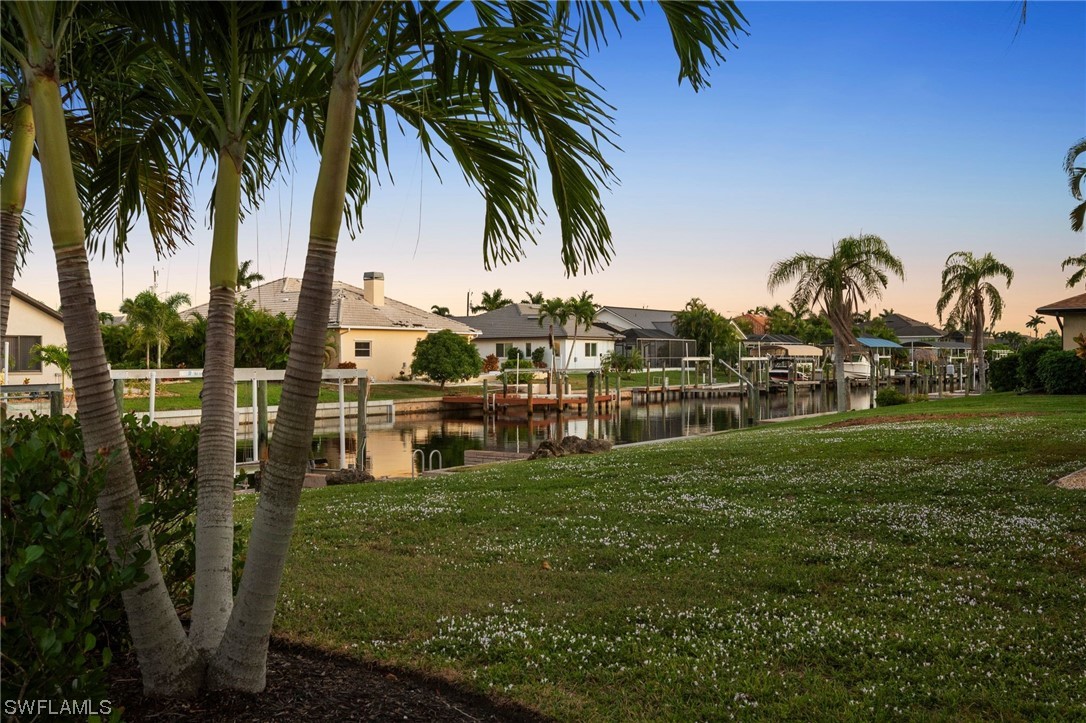 932 SW 52nd Street