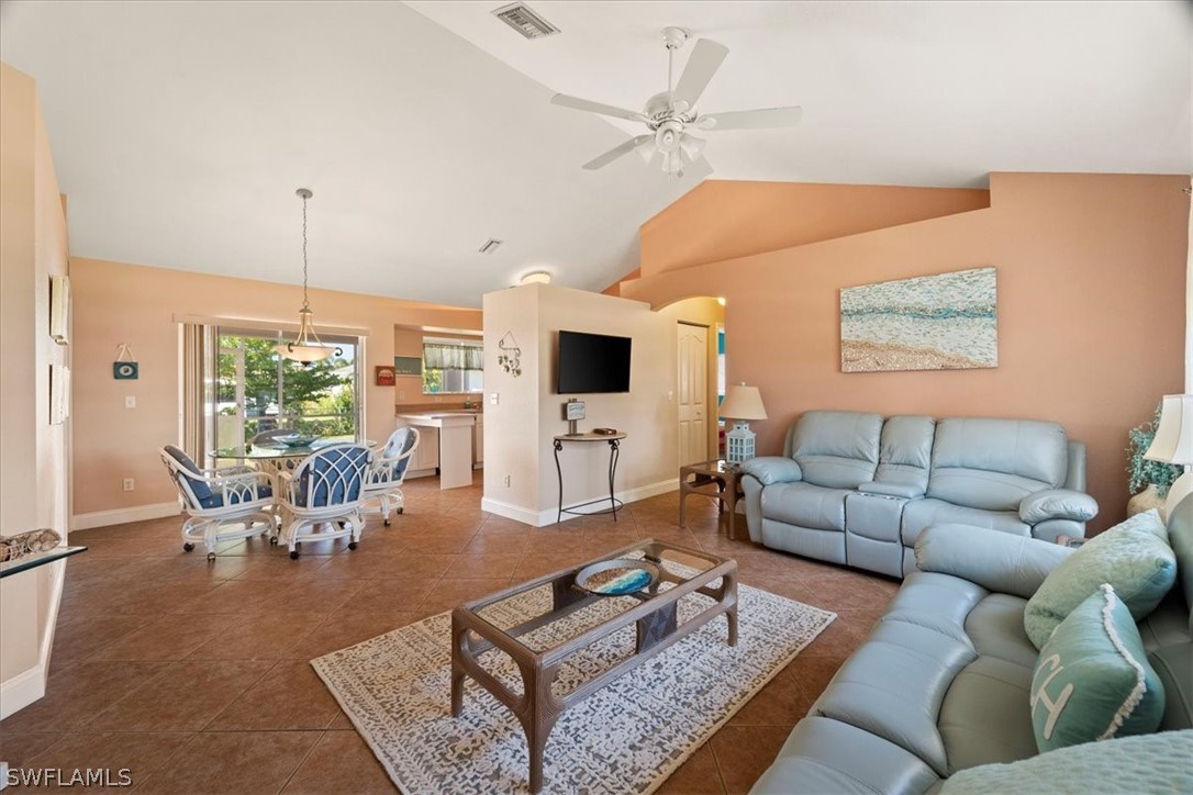 1125 SW 44th TER